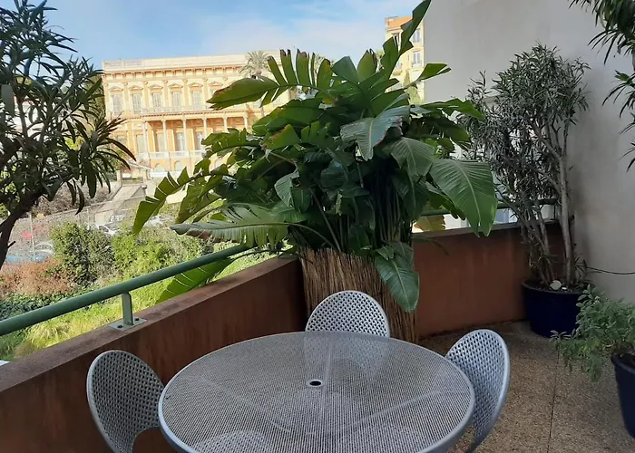 Joli Apartment